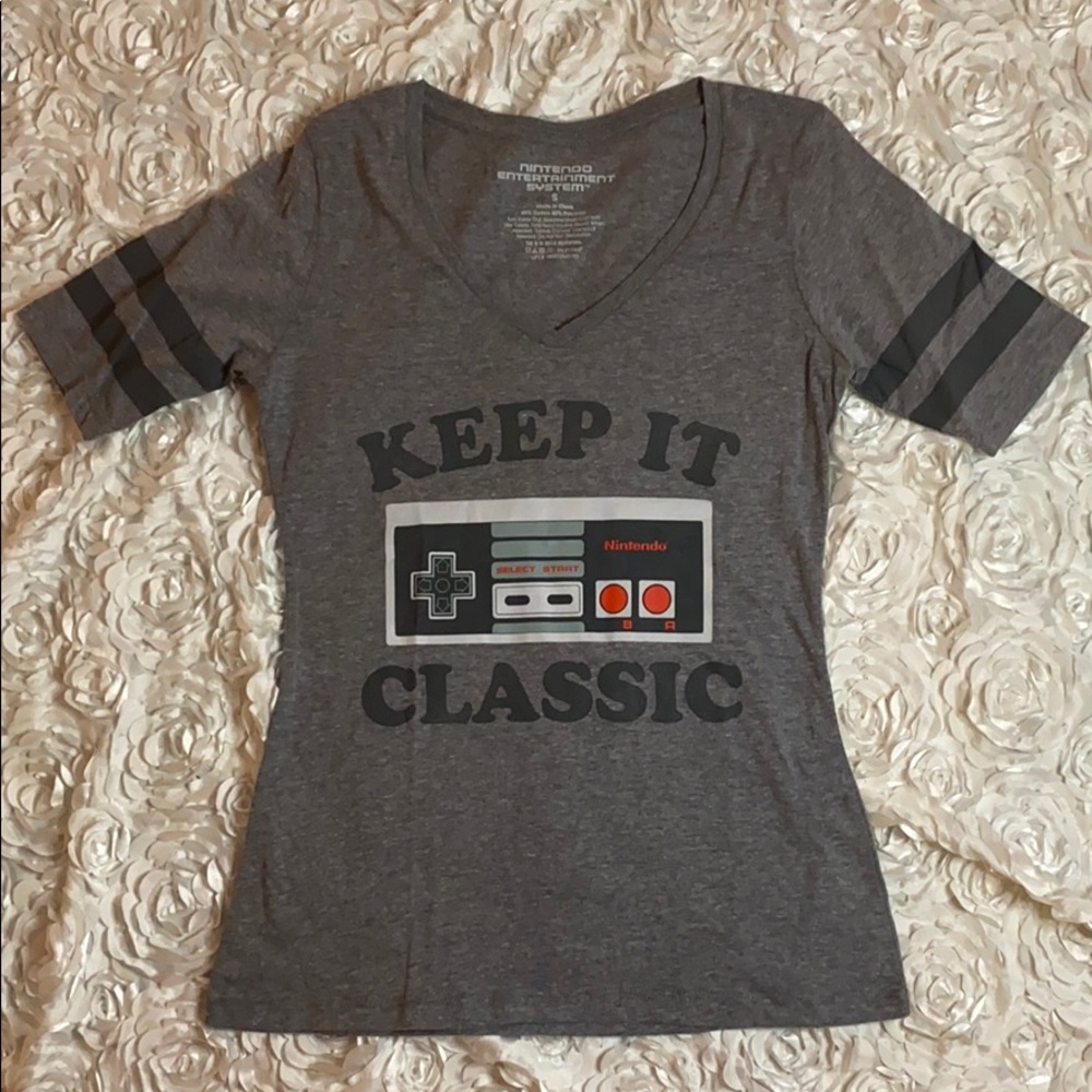 Keep it classic Nintendo tee!